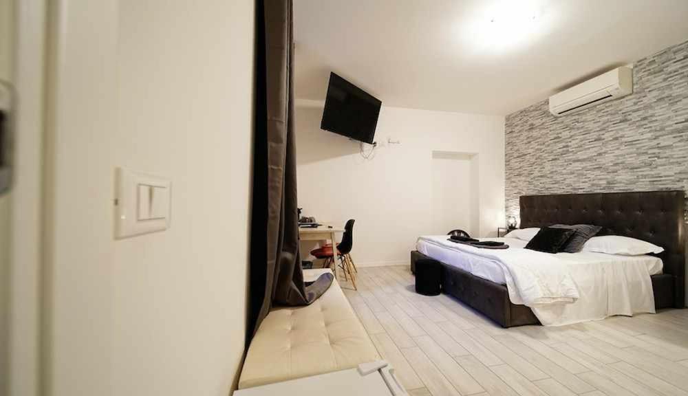 Langolo Di Laura Borgo Roma Destiny Home 3 Verona Room photo